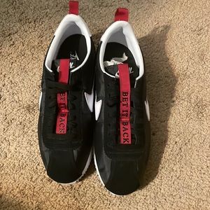 Nike cortez kendrick , not beat up but have been worn a few times